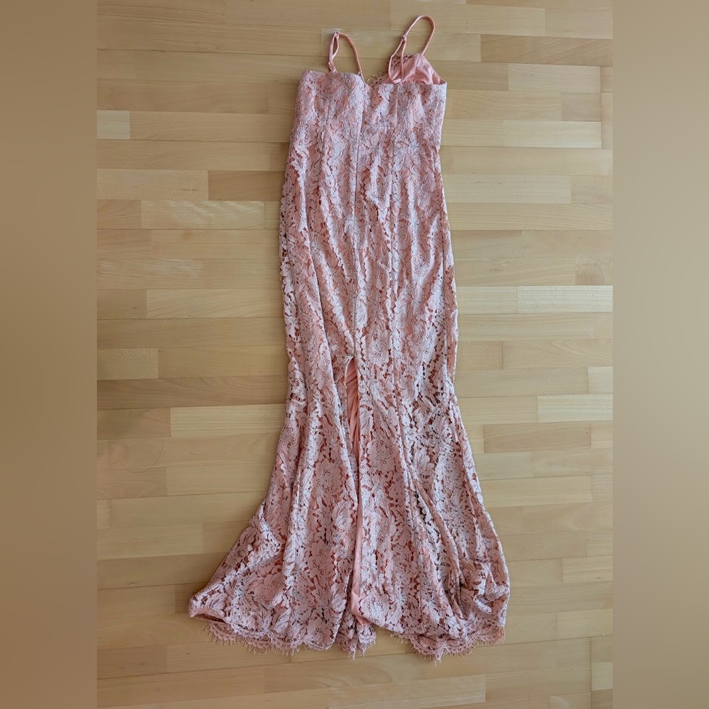 Lulu's Coral Lace Dress - Picture 8 of 9